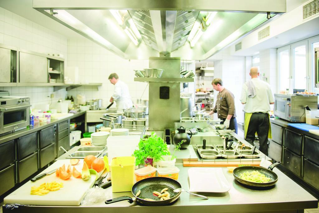 Hotel & Restaurant Zum Vater Rhein Monheim am Rhein 외부 사진